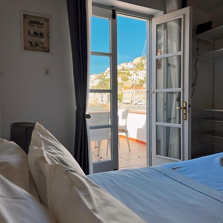 In Hydra Apartment ภายนอก รูปภาพ
