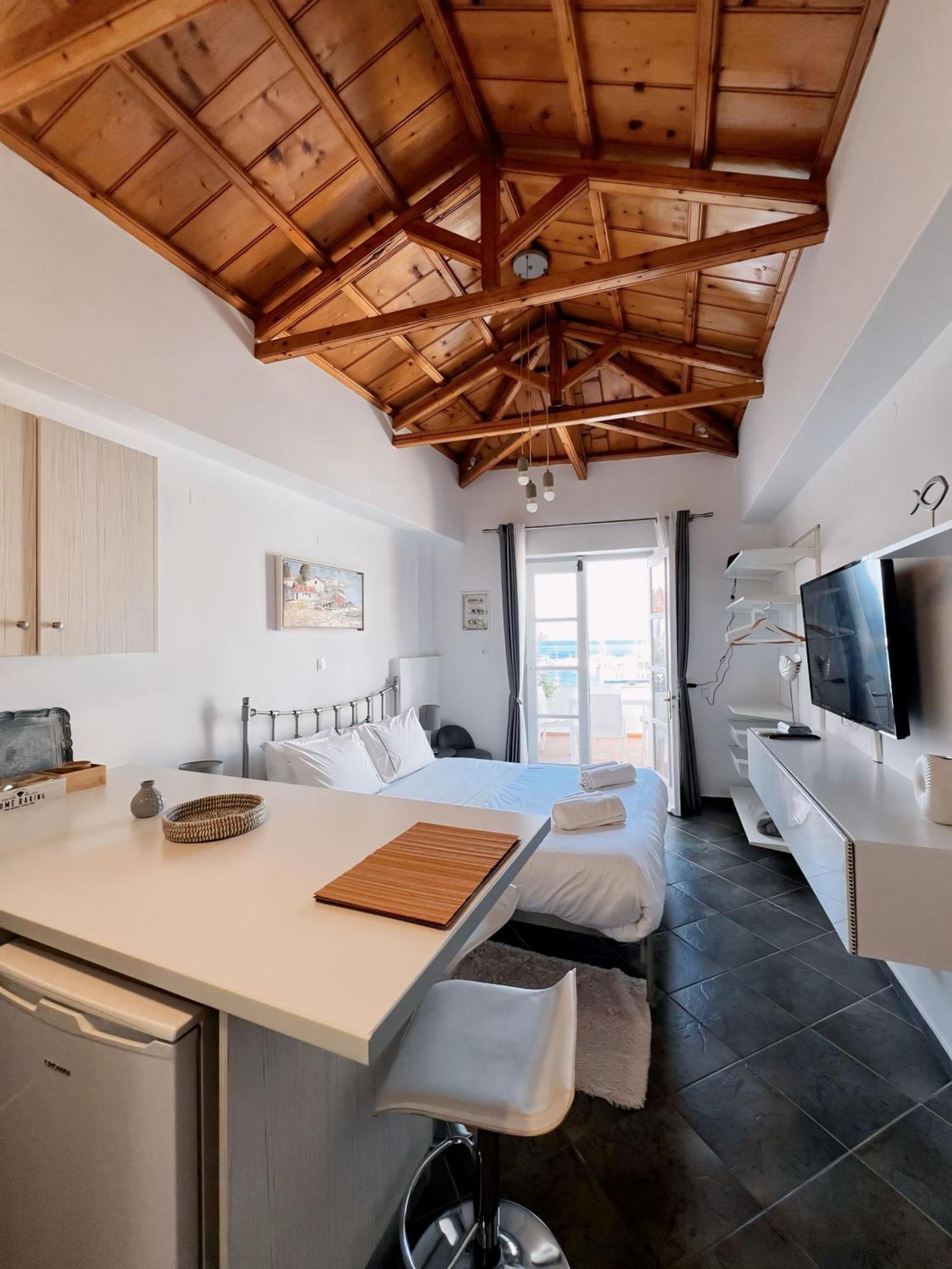 In Hydra Apartment ภายนอก รูปภาพ