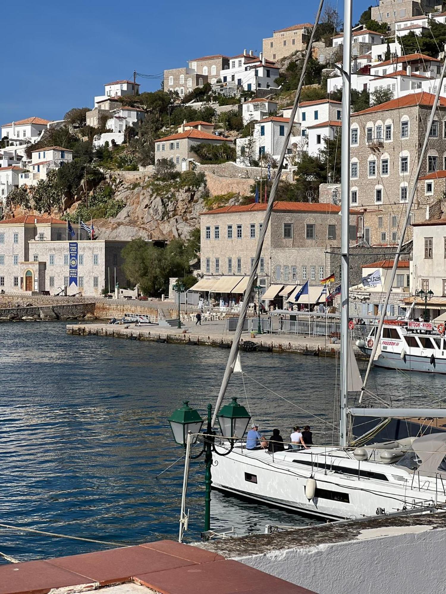 In Hydra Apartment ภายนอก รูปภาพ